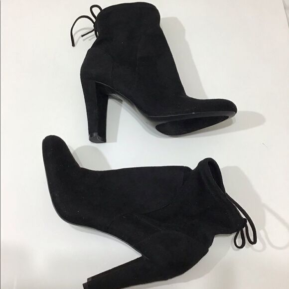 Charles David Black Faux Suede Semi Ankle Boots Sz 9 1/2 - Picture 3 of 8